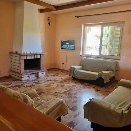 Costa Di Mare بيت للعطل Monasterace